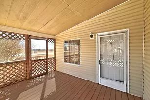 1437 Heidenreich Ln, Uhland, TX 78640 - Photo 28