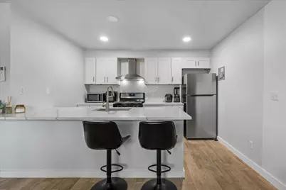 304 E 33rd Street #4, Austin, TX 78705 - Photo 4
