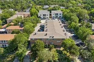 304 E 33rd St, Austin, TX 78705 - Photo 12