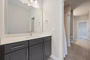 2510 Doc Reeves St, Austin, TX 78723 - Photo 30