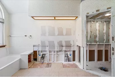 10801 Culberson Drive, Austin, TX 78748 - Photo 16