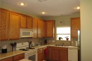 1024 Peyton Pl, Cedar Park, TX 78613 - Photo 4
