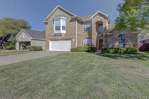 30011 Oakland Hills Dr, Georgetown, TX 78628 - Photo 2