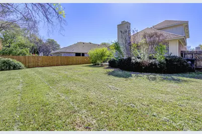 30011 Oakland Hills Drive, Georgetown, TX 78628 - Photo 40