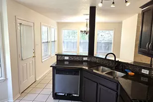 1600 Hollow Tree Blvd, Round Rock, TX 78681 - Photo 8