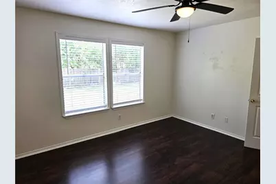 1600 Hollow Tree Boulevard, Round Rock, TX 78681 - Photo 18