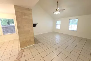 1600 Hollow Tree Blvd, Round Rock, TX 78681 - Photo 4