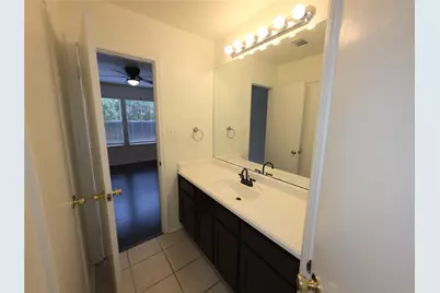 1600 Hollow Tree Boulevard, Round Rock, TX 78681 - Photo 18