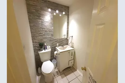1600 Hollow Tree Boulevard, Round Rock, TX 78681 - Photo 10