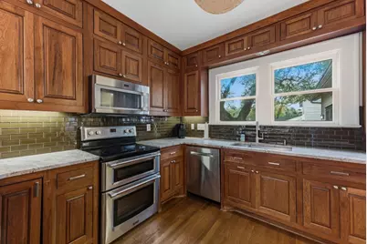 1601 Alta Vista Avenue, Austin, TX 78704 - Photo 12