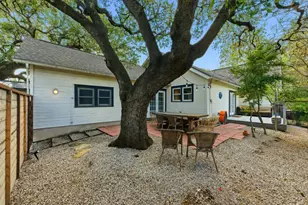 1601 Alta Vista Ave, Austin, TX 78704 - Photo 32