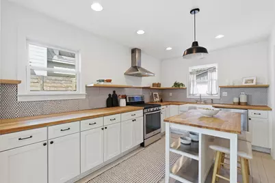 1006 Ellingson Lane, Austin, TX 78751 - Photo 16