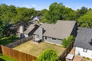 9833 Briar Ridge Dr, Austin, TX 78748 - Photo 26