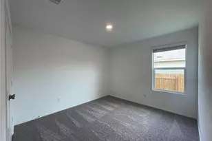 409 Bluejack Wy, Hutto, TX 78634 - Photo 16