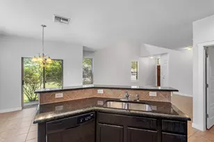 2001 Faro Dr, Austin, TX 78741 - Photo 12