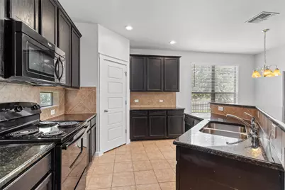 2001 Faro Drive #50, Austin, TX 78741 - Photo 10