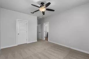 2001 Faro Dr, Austin, TX 78741 - Photo 16