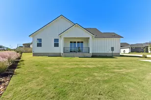 105 Antoinette Wy, San Marcos, TX 78666 - Photo 30