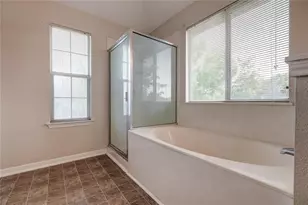 16712 Hamilton Point Cir, Manor, TX 78653 - Photo 32
