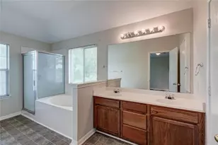16712 Hamilton Point Cir, Manor, TX 78653 - Photo 30
