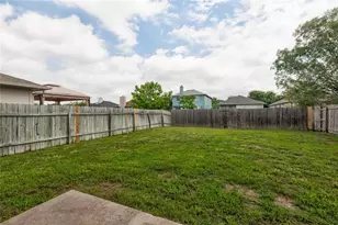 16712 Hamilton Point Cir, Manor, TX 78653 - Photo 34