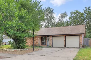 6232 Hillston Dr, Austin, TX 78745 - Photo 2