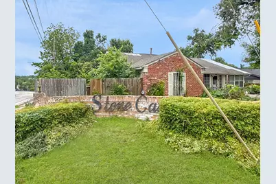 5205 Stone Gate Drive, Austin, TX 78721 - Photo 2