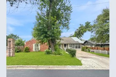 5205 Stone Gate Drive, Austin, TX 78721 - Photo 6