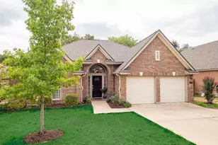 8007 Isaac Pryor Dr, Austin, TX 78749 - Photo 2