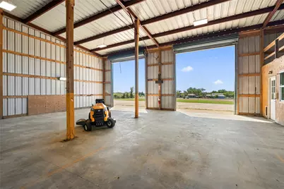 3706 Us-290 E, Paige, TX 78659 - Photo 32