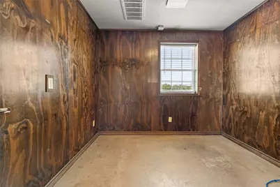 3706 Us-290 E, Paige, TX 78659 - Photo 22