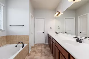 209 Siltstone Way, Liberty Hill, TX 78642 - Photo 14