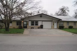 205 E 2nd St, Georgetown, TX 78626 - Photo 1