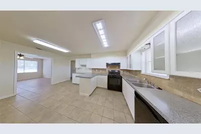 205 E 2nd Street, Georgetown, TX 78626 - Photo 14