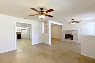 205 E 2nd St, Georgetown, TX 78626 - Photo 12