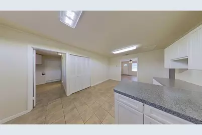 205 E 2nd Street, Georgetown, TX 78626 - Photo 16