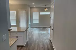 122 Revere Dr, Kyle, TX 78640 - Photo 2