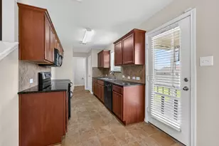 316 Lidell St, Hutto, TX 78634 - Photo 8