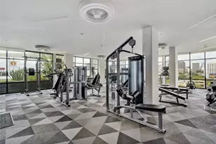 800 Embassy Dr, Austin, TX 78702 - Photo 14