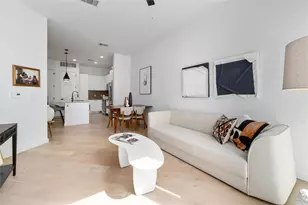 800 Embassy Dr, Austin, TX 78702 - Photo 2