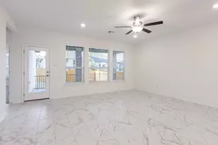 309 Barton Oak Trl, Georgetown, TX 78628 - Photo 8