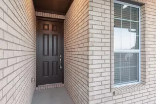 309 Barton Oak Trl, Georgetown, TX 78628 - Photo 2
