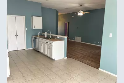 2003 Brewers Place, Taylor, TX 76574 - Photo 8
