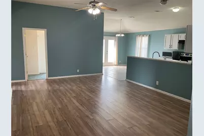 2003 Brewers Place, Taylor, TX 76574 - Photo 2