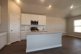 10205 Horizon Hvn Wy, Buda, TX 78610 - Photo 4