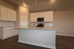 10205 Horizon Hvn Wy, Buda, TX 78610 - Photo 4
