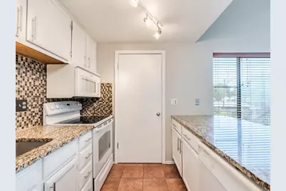 601 Nelray Boulevard #13, Austin, TX 78751 - Photo 2