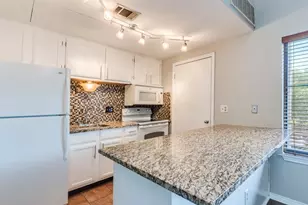 601 Nelray Blvd, Austin, TX 78751 - Photo 4