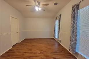 152 Dressen Dr, Kyle, TX 78640 - Photo 12