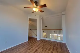 152 Dressen Dr, Kyle, TX 78640 - Photo 10